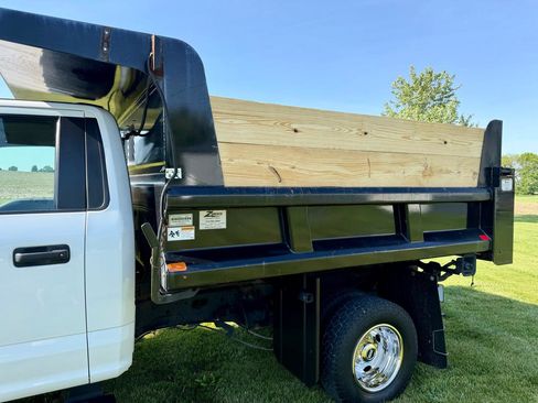 Used 2021 Ford F350 XL w/ Power Equipment Group AWD/4WD image 15