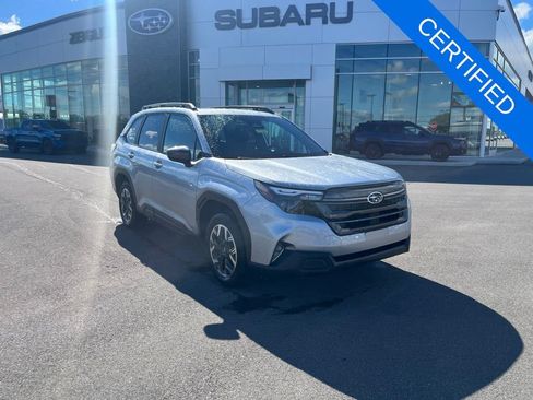 Used 2026 Subaru Forester Premium AWD/4WD image 1