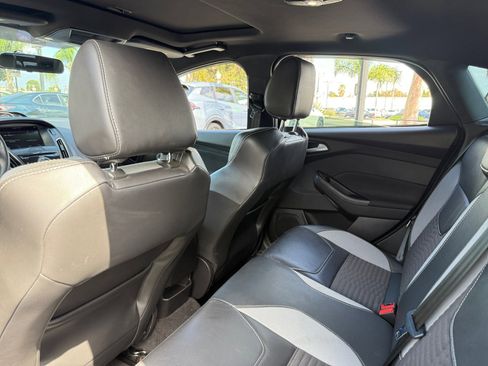 Used 2017 Ford Focus ST w/ Equipment Group 401A image 16