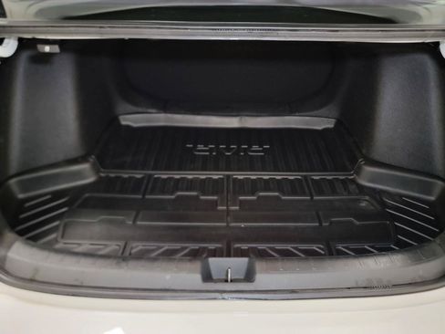 Certified 2023 Honda Civic LX image 32