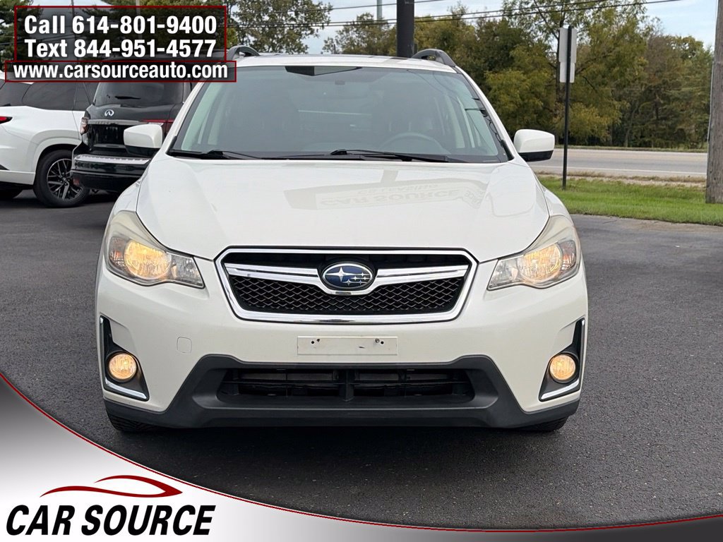 Used 2017 Subaru Crosstrek 2.0i Premium w/ Moonroof Package AWD/4WD image 2