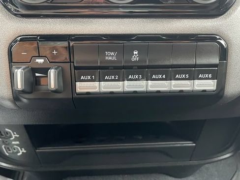 Used 2023 RAM 2500 Tradesman AWD/4WD image 23