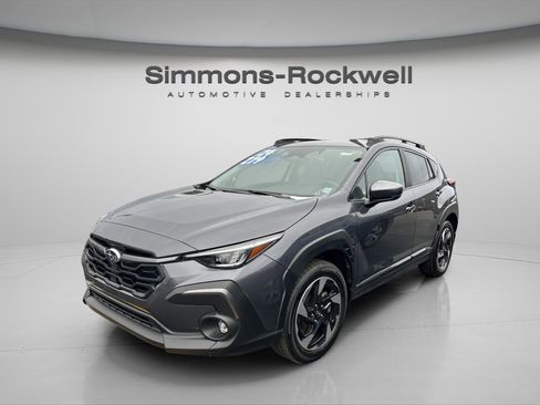 Used 2024 Subaru Crosstrek 2.5i Limited image 4