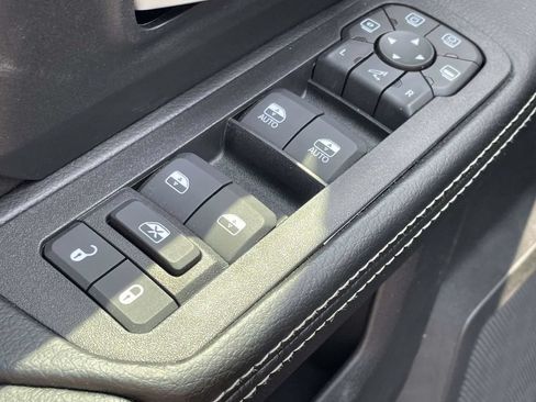 New 2026 RAM 2500 Big Horn AWD/4WD image 25