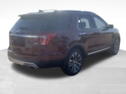 Used 2016 Ford Explorer Platinum AWD/4WD image 6