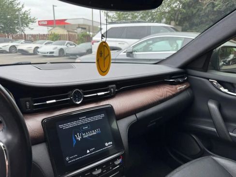 Used 2018 Maserati Quattroporte S image 14