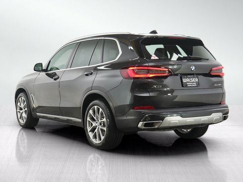 Used 2023 BMW X5 xDrive40i AWD/4WD image 3