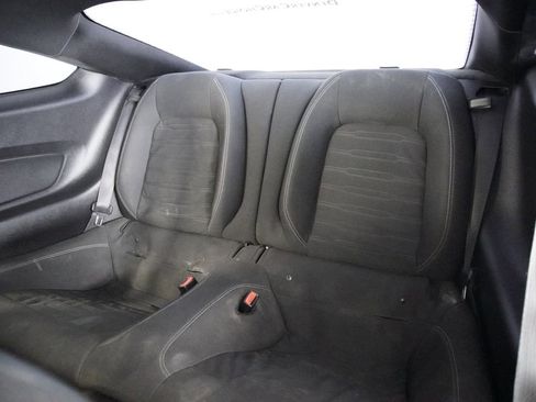 Used 2015 Ford Mustang EcoBoost image 12