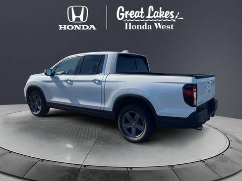 Used 2023 Honda Ridgeline RTL-E image 3
