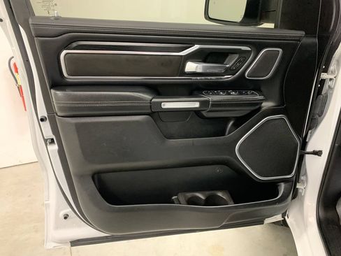 Used 2023 RAM 1500 Laramie AWD/4WD image 6