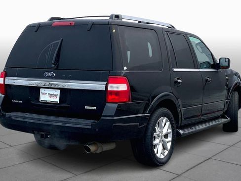 Used 2017 Ford Expedition Limited image 12