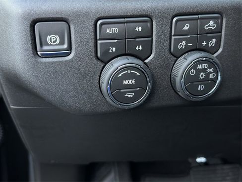 New 2026 Chevrolet Silverado 1500 High Country w/ Midnight Edition image 18