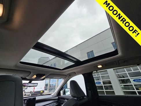 Used 2022 INFINITI QX60 Sensory image 13