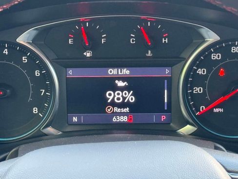 Used 2023 Chevrolet Equinox RS FWD image 5