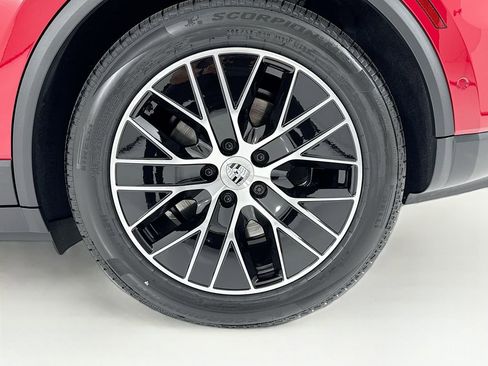 New 2026 Porsche Macan Electric image 34