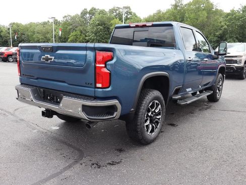 New 2026 Chevrolet Silverado 3500 LTZ w/ LTZ Convenience Package AWD/4WD image 25