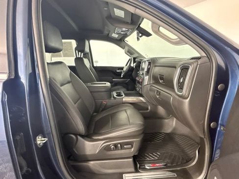 Used 2022 Chevrolet Silverado 1500 LTZ AWD/4WD image 34
