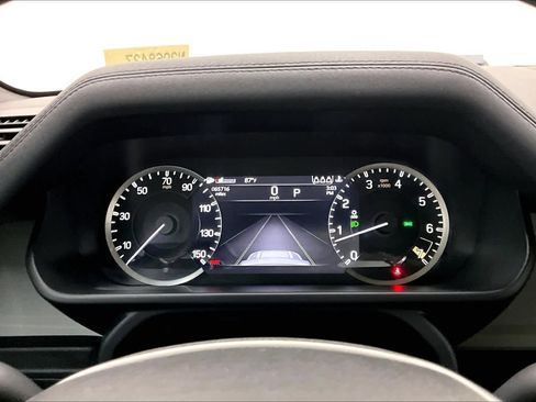 Used 2022 Land Rover Defender 90 image 20