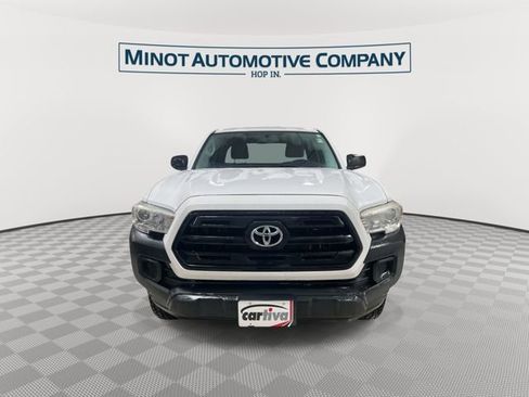 Used 2016 Toyota Tacoma SR AWD/4WD image 3