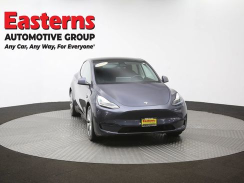 Used 2021 Tesla Model Y Long Range AWD/4WD image 48