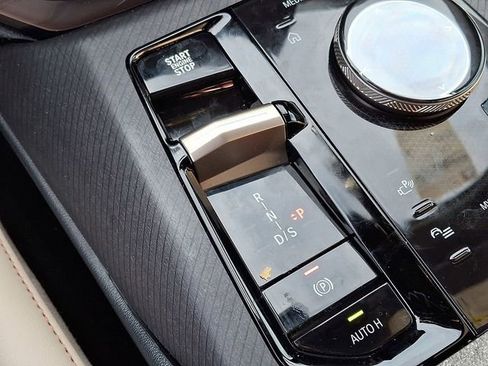 Certified 2025 BMW X3 xDrive30i image 17