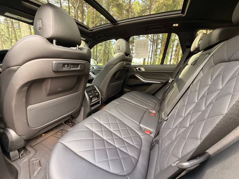 Used 2023 BMW X5 sDrive40i w/ Premium Package RWD image 16