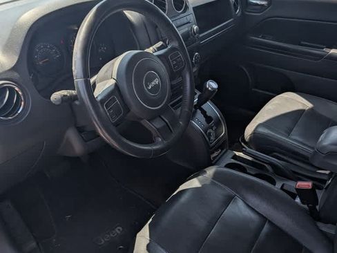 Used 2015 Jeep Patriot High Altitude AWD/4WD image 22