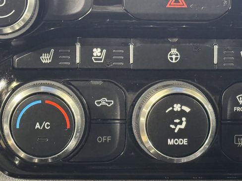 Used 2022 RAM 1500 Laramie w/ Sport Appearance Package image 39