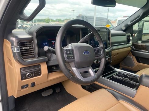 Used 2025 Ford F250 Lariat w/ Chrome Package AWD/4WD image 12