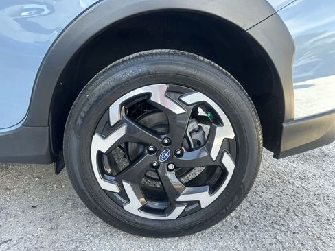 Used 2023 Subaru Crosstrek 2.5i Limited AWD/4WD image 8