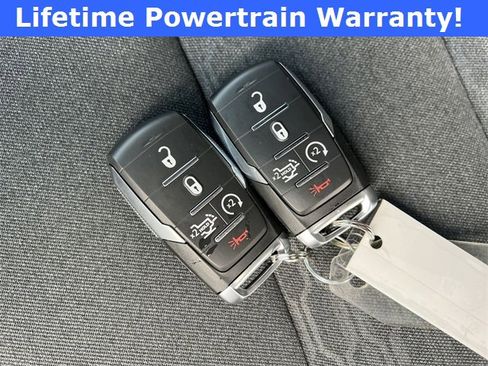 New 2026 RAM 1500 4x4 Crew Cab image 25