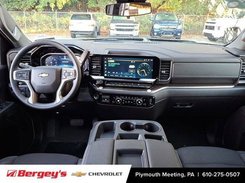 Certified 2025 Chevrolet Silverado 1500 LT image 12
