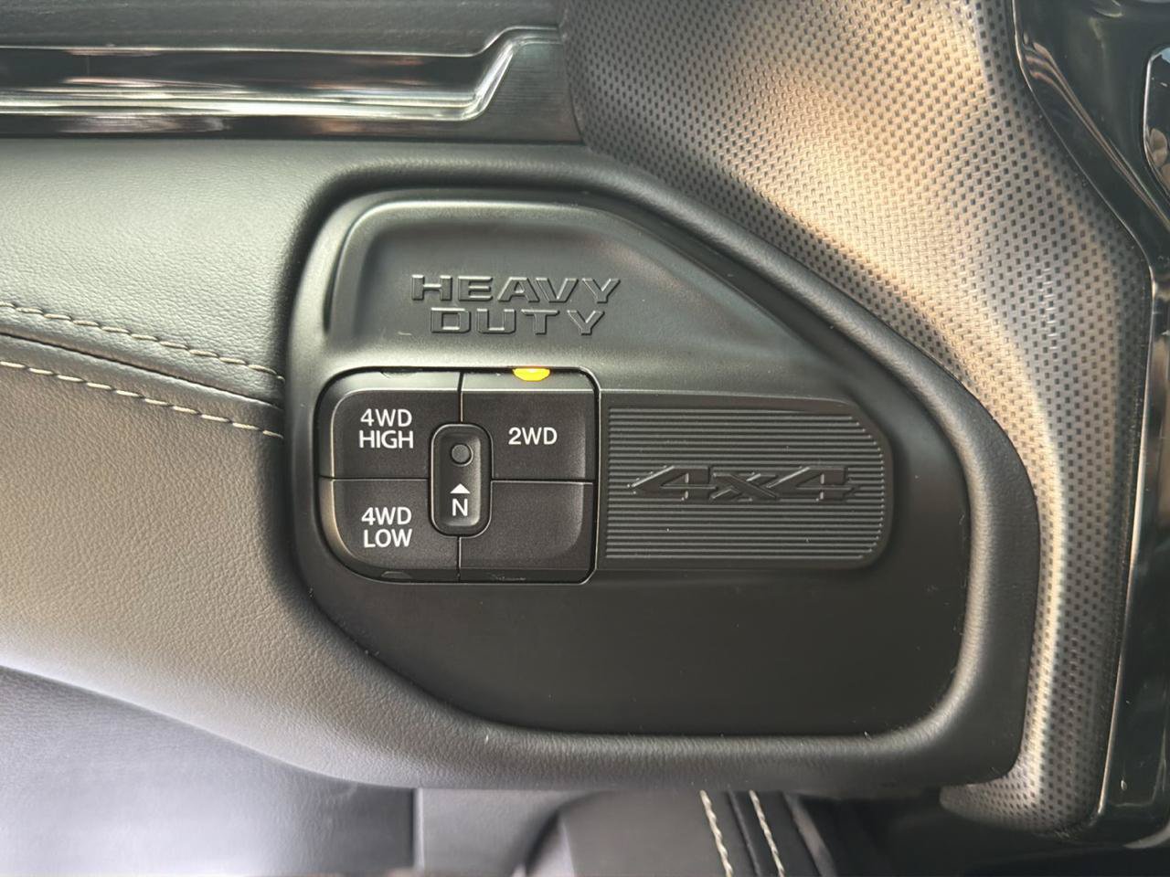 Used 2024 RAM 2500 Limited AWD/4WD image 14