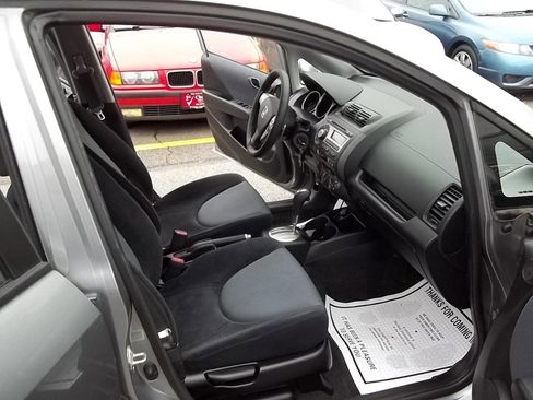 Used 2008 Honda Fit Sport image 10