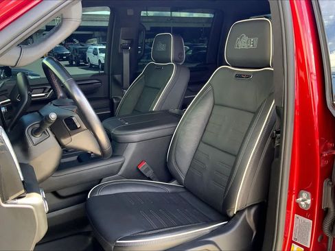 Used 2024 GMC Sierra 2500 AT4X w/ AT4X AEV Edition AWD/4WD image 11