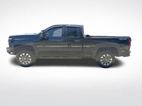 Used 2022 Chevrolet Silverado 2500 Custom w/ LPO, Dark Essentials Package AWD/4WD image 8