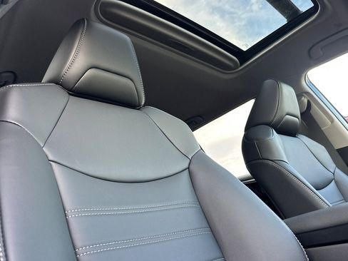 New 2025 Toyota RAV4 XLE Premium image 20