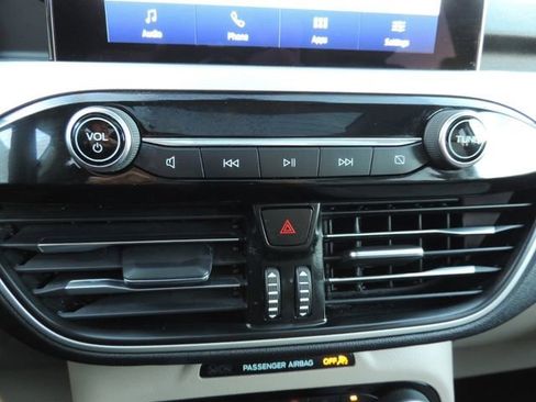 Used 2022 Ford Escape SEL w/ Technology Package image 26