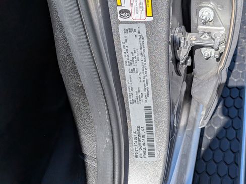 Used 2025 RAM 1500 Laramie w/ Sport Appearance Package image 38