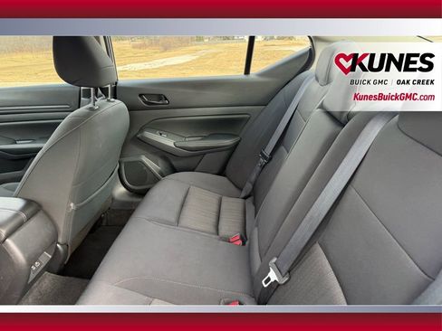 Used 2025 Nissan Altima 2.5 SV image 6