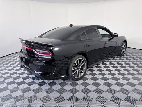Used 2023 Dodge Charger R/T w/ Technology Group image 6