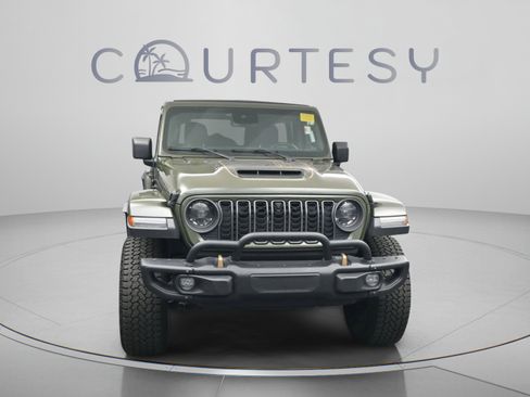 Used 2023 Jeep Wrangler Unlimited Rubicon 392 AWD/4WD image 21