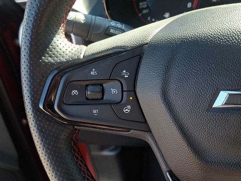 Used 2024 Chevrolet Trax RS w/ Driver Confidence Package FWD image 20