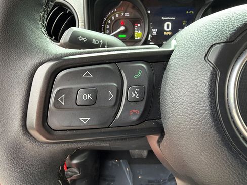 Used 2025 Jeep Wrangler Unlimited Sport S 4xe AWD/4WD image 27