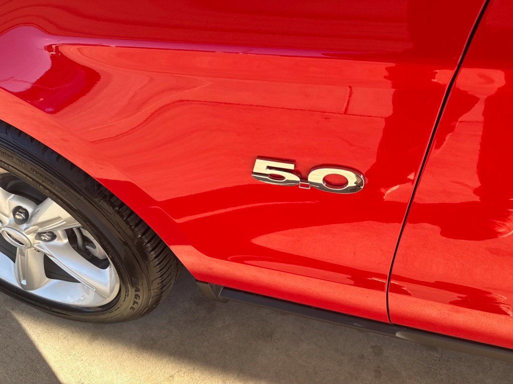 Used 2012 Ford Mustang GT Premium w/ Comfort Pkg RWD image 21