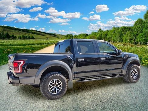 Used 2018 Ford F150 Raptor w/ Equipment Group 801A Mid AWD/4WD image 6