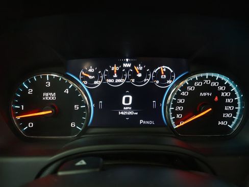 Used 2019 GMC Yukon XL Denali w/ Open Road Package AWD/4WD image 27