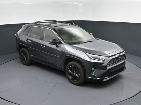 Used 2019 Toyota RAV4 XSE image 36