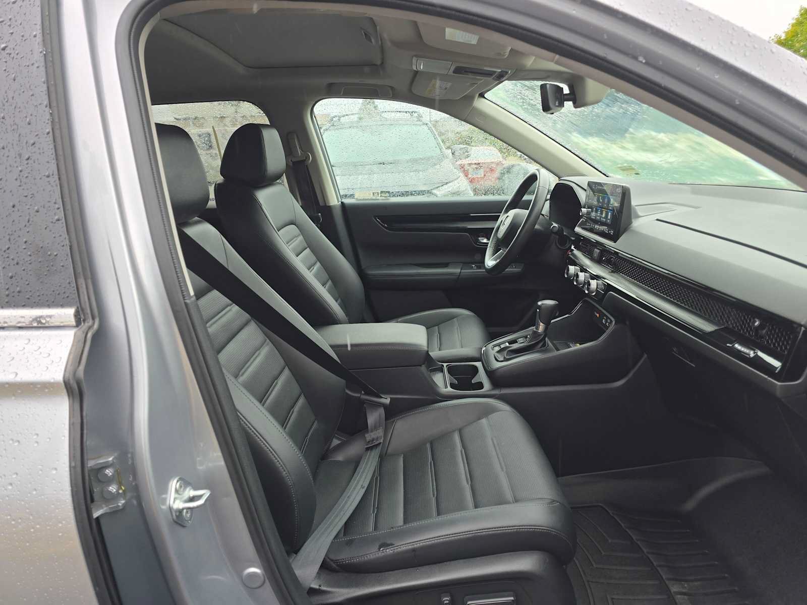 Used 2023 Honda CR-V EX-L image 11