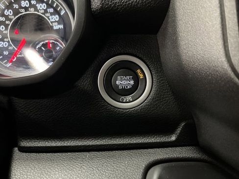 Used 2024 RAM 2500 Tradesman w/ Chrome Appearance Group image 21